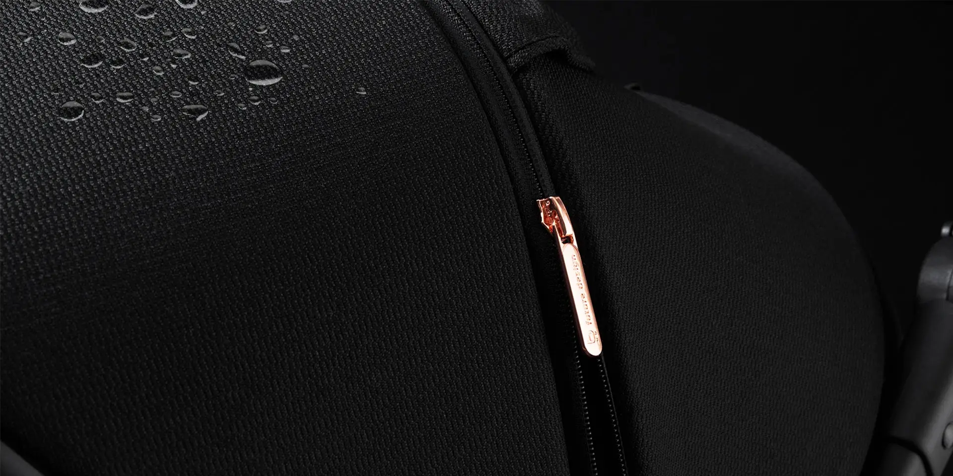 ONLY_stroller lying down_0509.jpg