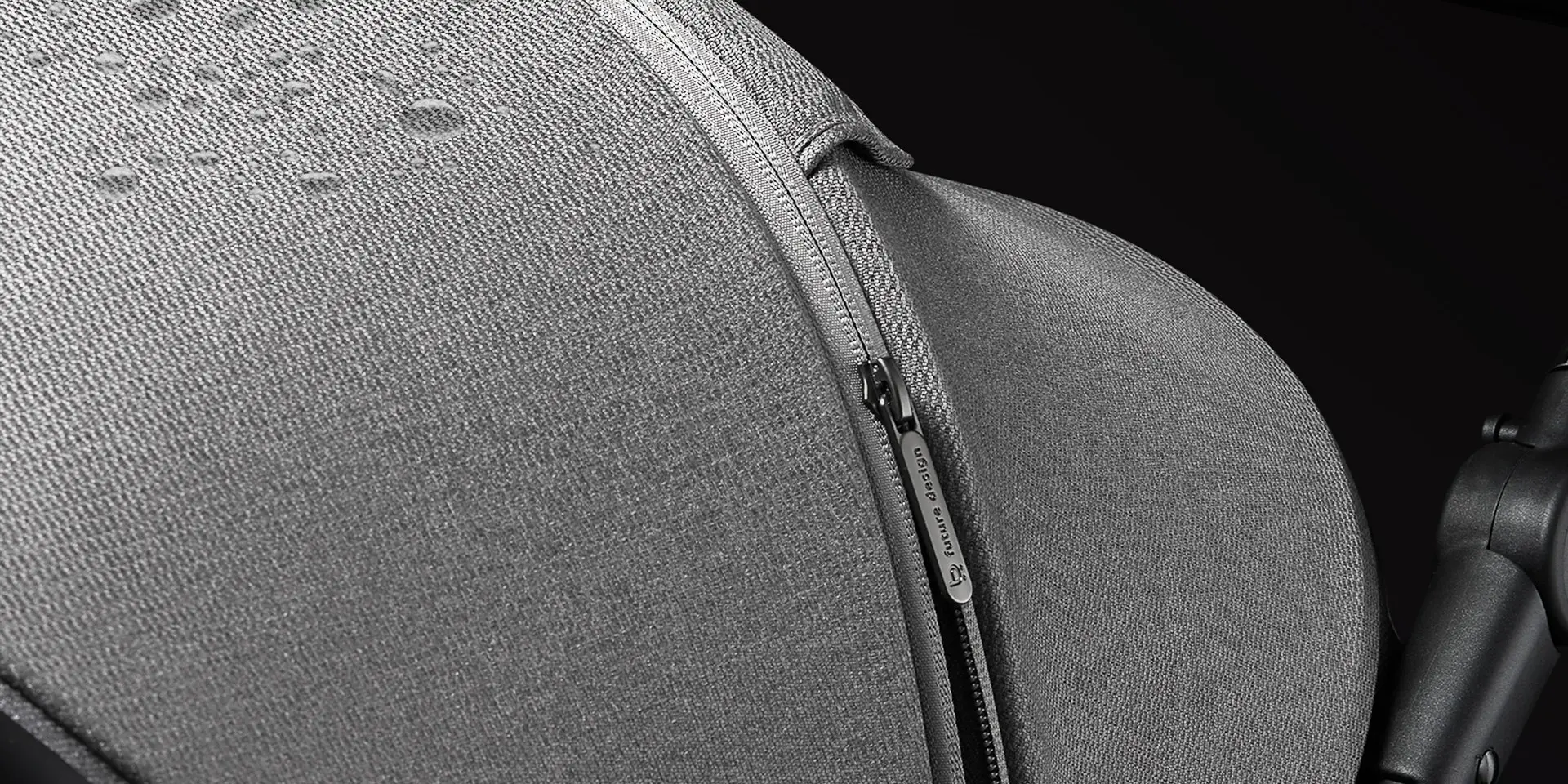 ONLY_stroller lying down_0509.jpg