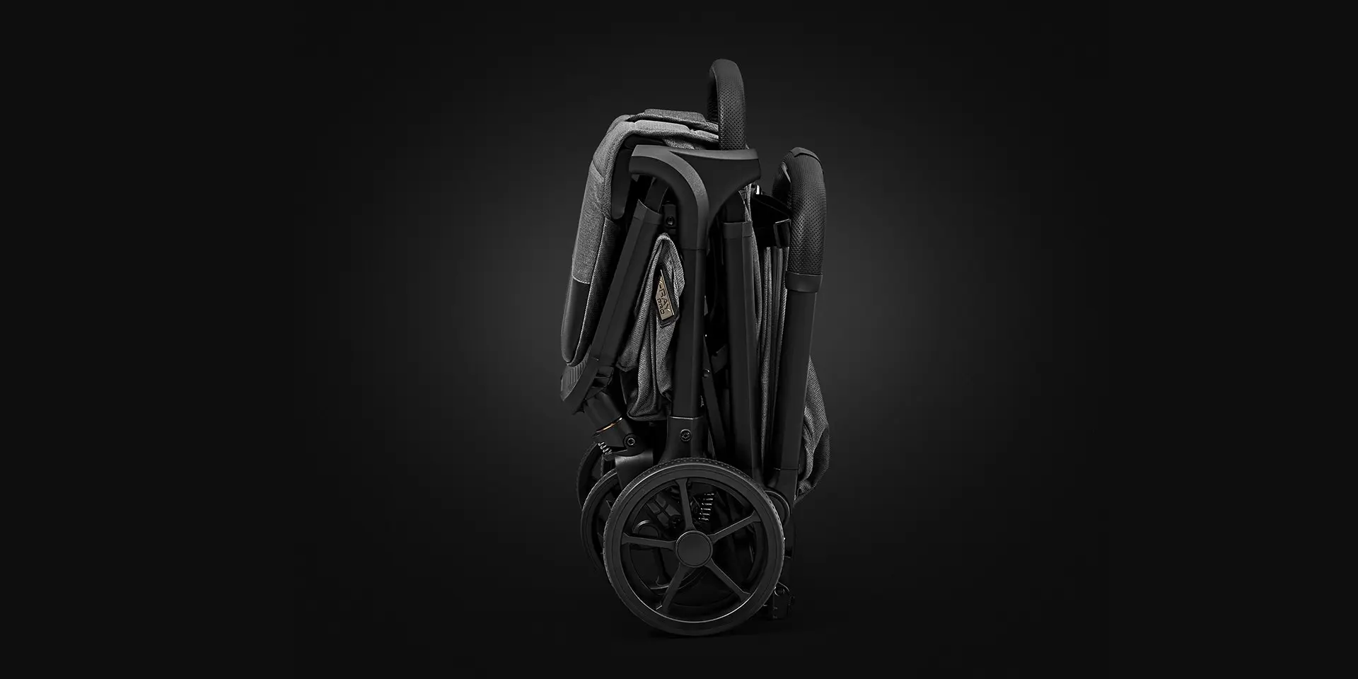 ONLY_stroller lying down_0509.jpg